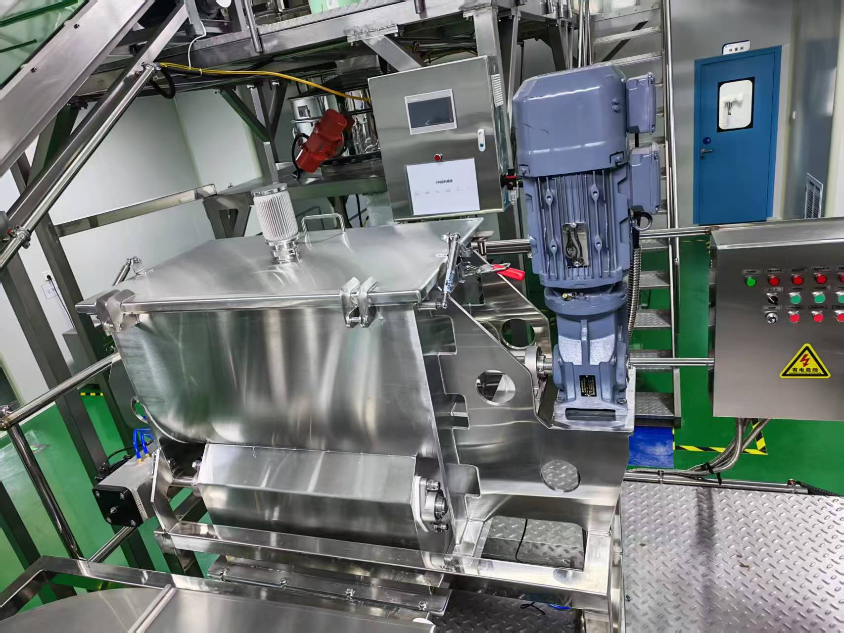 Single-paddle pull-out mixer