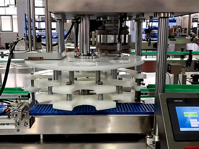 Sterile workshop — stainless steel rotary capping machine, adaptable to bottle and can packaging.