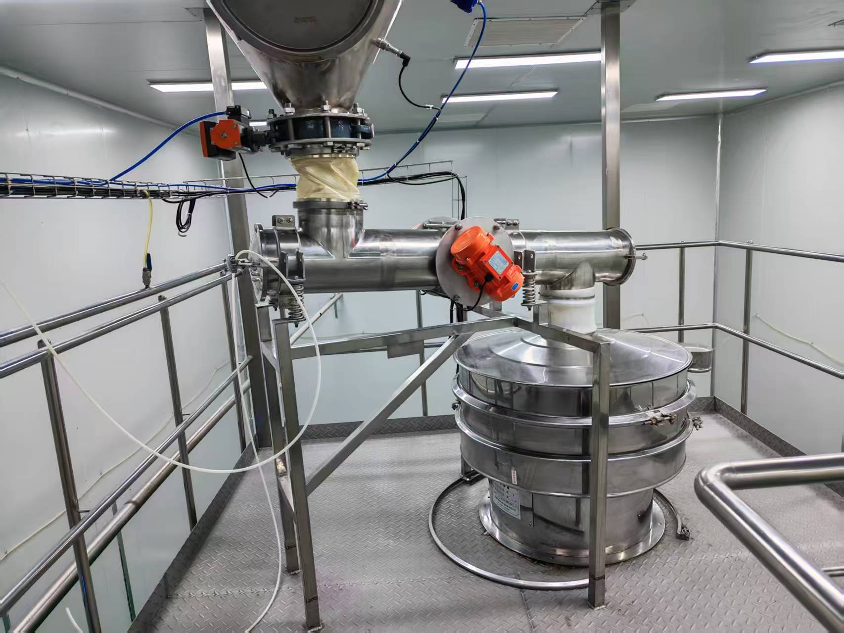 Vibratory conveying equipment