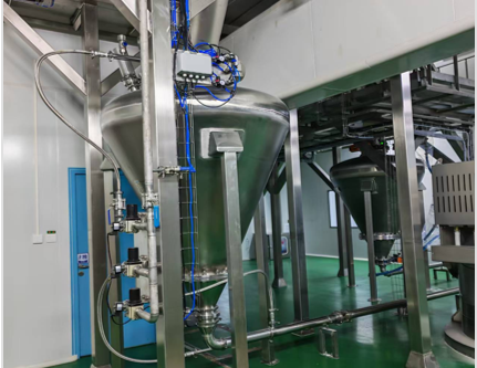 Positive pressure conveying equipment